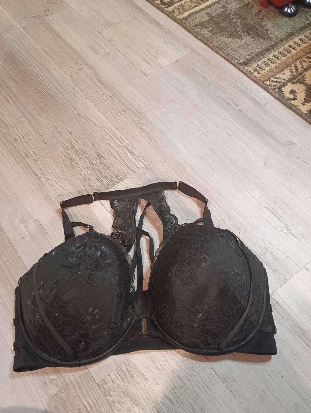 Bra - Picture 2 of 6